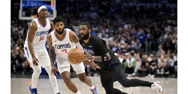 Kyrie Irving tiene un desempeño sólido en playoffs Kyrie Irving tiene un desempeño sólido en playoffs
